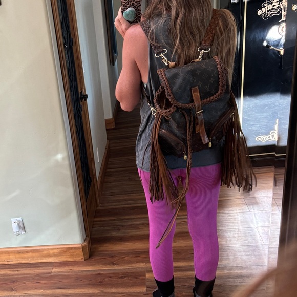 Revamped lv backpack - Picture 14 of 14